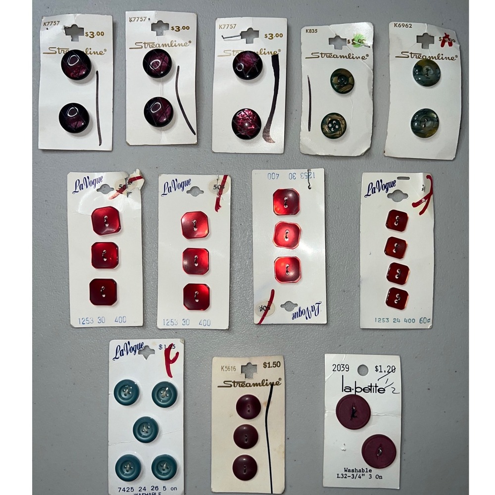 Vintage Streamline La Vogue La Petite Sewing Buttons Lot‎ Assorted Colors Sizes